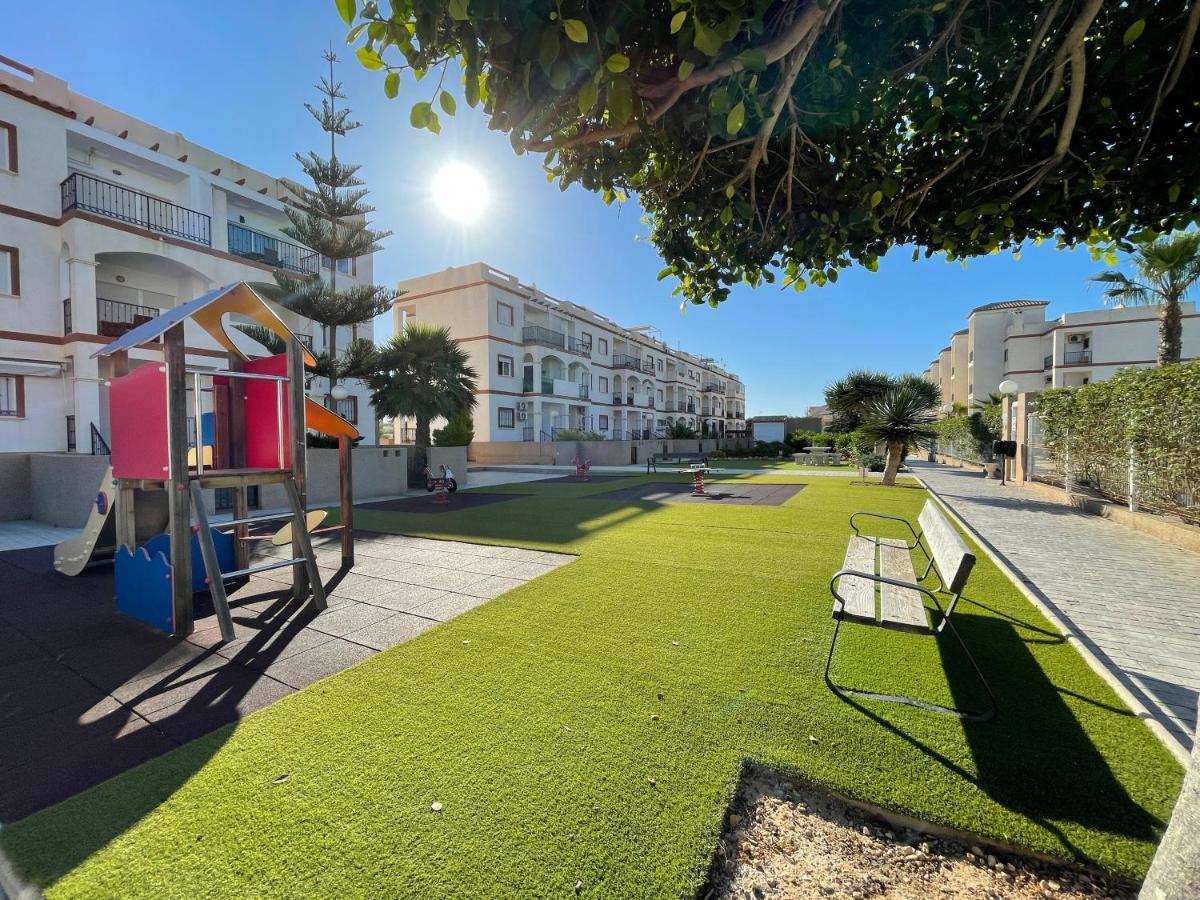 021 Casa Calida - Orihuela Costa Apartment Punta Prima  Екстериор снимка